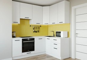 Кухонный гарнитур Белый Глянец 2200*1600 h950 (Стол. 38мм) в Североуральске - severouralsk.mebel24.online | фото 1